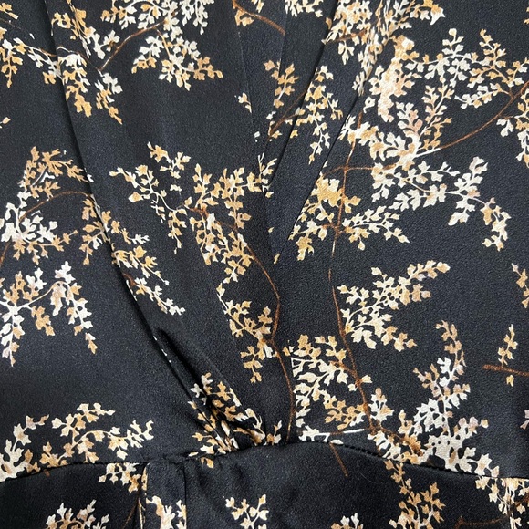 Vince Eden Branch 100% Silk Twist Drape Dress XS - Picture 7 of 11